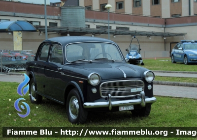 Fiat 1100
Guardia di Finanza
GdiF 5512
Parole chiave: Fiat 1100 GdiF5512