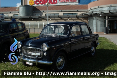 Fiat 1100
Guardia di Finanza
GdiF 5512
Parole chiave: Fiat 1100 GdiF5512