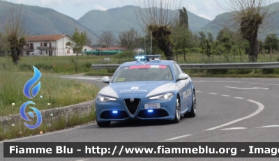 Alfa Romeo Nuova Giulia Q4
Polizia di Stato
Polizia Stradale
POLIZIA M2700
in scorta al Giro d'Italia 2021
Vettura "1"
Parole chiave: Alfa Romeo Nuova Giulia Q4 POLIZIAM2700 GiroD&#039;Italia2021