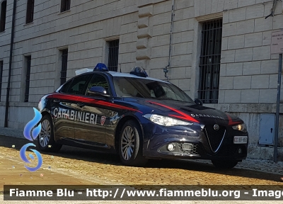 Alfa Romeo Nuova Giulia
Carabinieri
Nucleo Operativo Radiomobile
Allestimento FCA
CC EF 850
Parole chiave: Alfa_Romeo Nuova_Giulia CCEF850