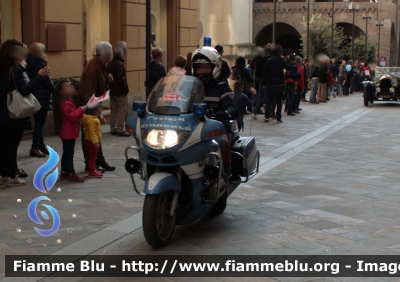 Bmw R850RT II serie
Polizia di Stato
Polizia Stradale
1000 miglia 2019
Parole chiave: Bmw R850RT II_serie