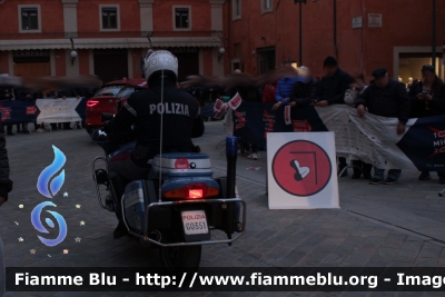 Bmw R850RT II serie
Polizia di Stato
Polizia Stradale
POLIZIA G0351
1000 miglia 2019
Parole chiave: Bmw R850RT II_serie POLIZIA_G0351