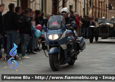 Bmw R850RT II serie
Polizia di Stato
Polizia Stradale
POLIZIA G0457
1000 miglia 2019
Parole chiave: Bmw R850RT II_serie POLIZIA_G0457