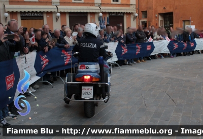 Bmw R850RT II serie
Polizia di Stato
Polizia Stradale
POLIZIA G0924
1000 miglia 2019
Parole chiave: Bmw R850RT II_serie POLIZIA_G0924