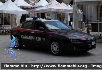 Alfa Romeo 159
Carabinieri
Nucleo Operativo Radiomobile
CC CQ 991
Parole chiave: Alfa-Romeo 159 CCCQ991