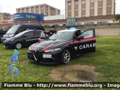 Alfa Romeo Nuova Giulia Quadrifoglio
Carabinieri
Nucleo Operativo Radiomobile Roma
CC DK 554

Parole chiave: Alfa-Romeo Nuova_Giulia_Quadrifoglio CCDK554