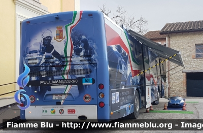 Irisbus DallaVia Tiziano
Polizia di Stato
Polizia Stradale
in scorta alla Tirreno-Adriatico 2023
Pullman Azzurro
POLIZIA F1206
Parole chiave: Irisbus DallaVia Tiziano POLIZIAF1206 Tirreno_Adriatico_2023