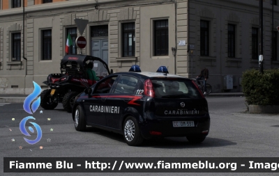 Fiat Punto VI serie
Carabinieri
CC DM 331
Parole chiave: Fiat Punto_VIserie CCDM331 Festa_della_Repubblica_2019