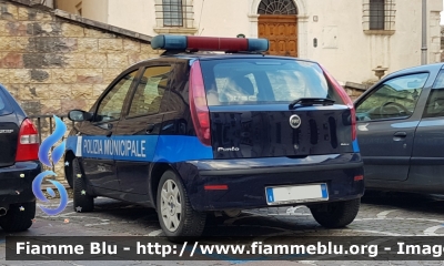 Fiat Punto III serie
Polizia Municipale Cascia (PG)
Allestita Ciabilli
Parole chiave: Fiat Punto_IIIserie