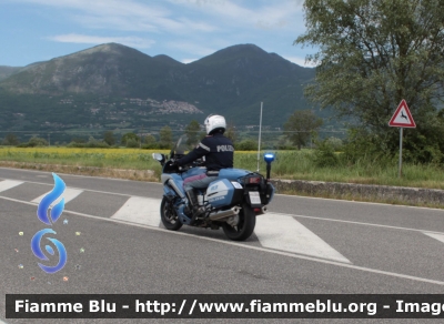 Yamaha FJR 1300 II serie
Polizia di Stato
Polizia Stradale
Allestimento Elevox
POLIZIA G3150
In Scorta al Giro d’Italia
Moto “13”
Parole chiave: Yamaha FJR_1300_IIserie POLIZIAG3150 Giro_Italia_2021