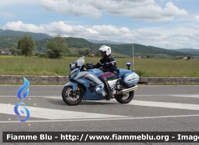 Yamaha FJR 1300 II serie
Polizia di Stato
Polizia Stradale
Allestimento Elevox
POLIZIA G3083
In Scorta al giro d’Italia
Moto “18”
Parole chiave: Yamaha FJR_1300_IIserie POLIZIAG3083 Giro_D_Italia_2021