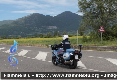 Yamaha FJR 1300 II serie
Polizia di Stato
Polizia Stradale
Allestimento Elevox
POLIZIA G3091
in scorta al Giro d'Italia 2021
Moto "19"
Parole chiave: Yamaha / FJR_1300_IIserie / POLIZIAG3091 / Giro_D_Italia_2021