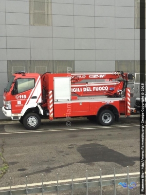 Mitsubishi Fuso Canter 4x4 III serie
Vigili del Fuoco
Piattaforma Cela 24 metri
Parole chiave: Mitsubishi-Fuso Canter_4x4_IIIserie