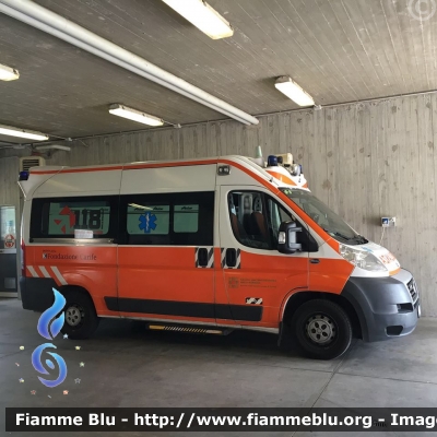 Fiat Ducato X250
118 Ferrara Soccorso
Azienda Ospedaliera Universitaria di Ferrara
Ambulanza "FE3183"
Allestimento Aricar
Parole chiave: Fiat Ducato_X250 Ambulanza