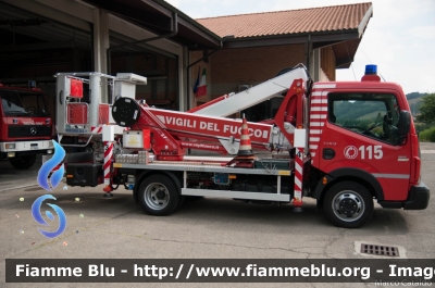 Renault Maxity
Vigili del Fuoco
Comando Provinciale di Modena
Distaccamento Permanente di Pavullo nel Frignano 
Piattaforma Multitel Pagliero
VF 27012
Parole chiave: Renault Maxity VF27012