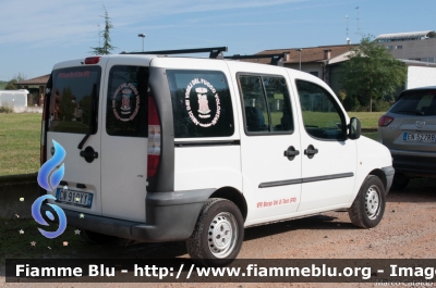 Fiat Doblò I serie
Vigili del Fuoco
 Comando Provinciale di Parma
 Amici dei Vigili del Fuoco 
Borgo Val di Taro
Parole chiave: Fiat Doblò I serie