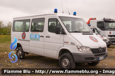 Mercedes-Benz Sprinter 4x4 II Serie
Protezione Civile
Gruppo Provinciale di Ferrara
Parole chiave: Mercedes-Benz Sprinter_4x4_IISerie Simultatem_2016