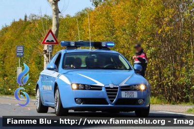 Alfa-Romeo 159
Polizia di Stato
Polizia Stradale
in scorta alla Tirreno-Adriatico 2017
POLIZIA F7303
Parole chiave: Alfa-Romeo 159 POLIZIAF7303