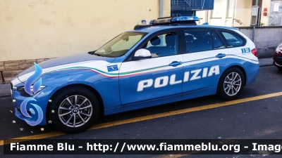 BMW 318 Touring F31 restyle
Polizia di Stato
Polizia Stradale
Parole chiave: BMW 318_Touring_F31_restyle