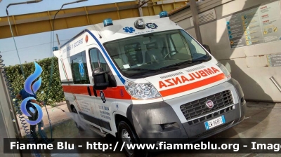 Fiat Ducato X250
S.O.S. Sava
Allestimento Mariani Fratelli
Parole chiave: Fiat Ducato_X250 Ambulanza