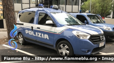 Dacia Dokker
Polizia di Stato
Unità Cinofile
Decorazione Grafica Artlantis
POLIZIA M1575
Parole chiave: Dacia Dokker POLIZIAM1575