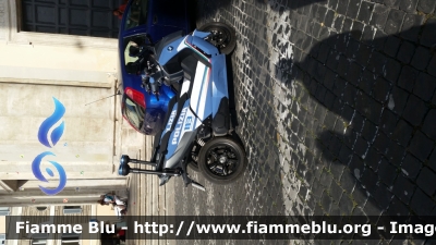 Bmw C Evolution
Polizia di Stato
Allestito Focaccia
Grafica Artlantis
POLIZIA 74584
POLIZIA 74581
Parole chiave: Bmw C_Evolution POLIZIA74584 POLIZIA74581