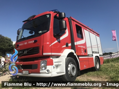 Volvo FL 290 III serie
Vigili del Fuoco
Comando Provinciale di Roma
Scuola Nazionale Antincendi di Capannelle
AutoPompaSerbatoio allestimento Bai
VF 26306
Parole chiave: Volvo FL 290_IIIserie VF26306