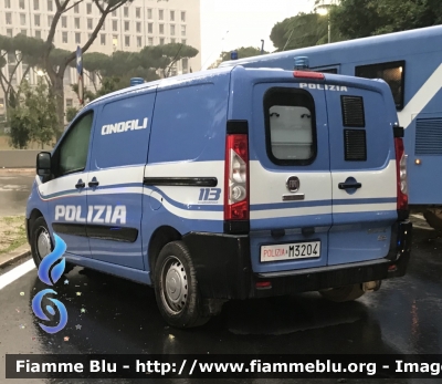 Fiat Scudo IV serie
Polizia di Stato
Unità Cinofile
POLIZIA M3204
Parole chiave: Fiat   Scudo_IV   serie   POLIZIAM3204