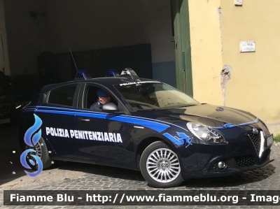 Alfa Romeo Nuova Giulietta restyle
Polizia Penitenziaria
POLIZIA PENITENZIARIA 943 AF
Parole chiave: Alfa-Romeo Nuova_Giulietta_restyle POLIZIAPENITENZIARIA943AF