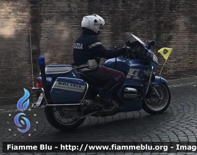 Bmw r850rt II serie
Polizia di Stato
Polizia Stradale
POLIZIA G0358
Bandiera Gialla 
in scorta al Giro d'Italia 2018

Parole chiave: Bmw r850rt_IIserie POLIZIAG0358