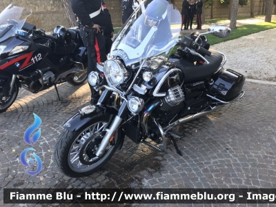 Moto Guzzi California Touring 1400
Carabinieri
Reggimento Corazzieri
CC A4889
Parole chiave: Moto-Guzzi California_Touring_1400 CCA4889