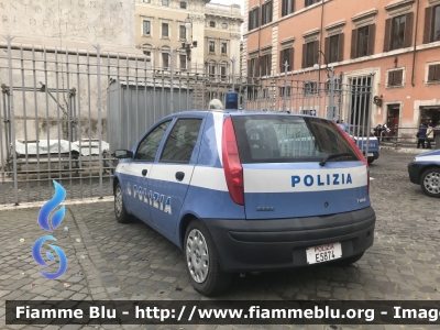 Fiat Punto II serie
Polizia di Stato
POLIZIA E5874

Parole chiave: Fiat Punto_IIserie POLIZIAE5874