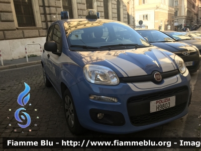 Fiat Nuova Panda II serie
Polizia di Stato
Allestito Nuova Carrozzeria Torinese
Decorazione Grafica Artlantis
POLIZIA N5286

Parole chiave: Fiat Nuova_Panda_IIserie POLIZIAH9803