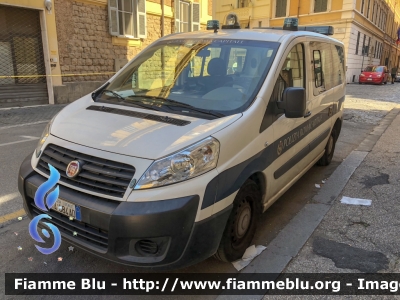 Fiat Scudo IV serie
Polizia Roma Capitale
POLIZIA LOCALE YA 684 AD
Parole chiave: Fiat Scudo_IVserie POLIZIALOCALEYA684AD