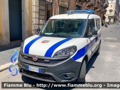 Fiat Doblò IV serie
Polizia Roma Capitale
Allestimento Elevox
Parole chiave: Fiat / Doblò_IVserie