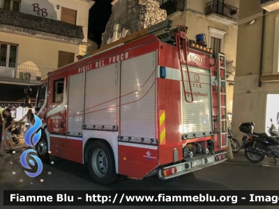 Volvo FL 280 III serie
Vigili del Fuoco
Comando Provinciale di Messina 
AutoPompaSerbatoio allestimento Bai
VF 25685
Parole chiave: Volvo FL_280_IIIserie VF25685