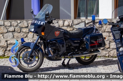 Moto Guzzi 850 T5
Carabinieri
Nucleo Operativo Radiomobile
CC 263939
Parole chiave: Moto-Guzzi 850_T5 CC263939