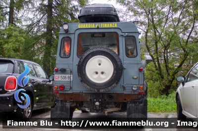 Land Rover Defender 90
Guardia di Finanza
Soccorso Alpino
GdiF 509 BC
Parole chiave: Land-Rover Defender_90 GdiF509BC