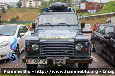 Land Rover Defender 90
Guardia di Finanza
Soccorso Alpino
GdiF 509 BC
Parole chiave: Land_Rover Defender_90 GdiF509BC