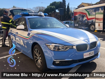 Bmw 318 Touring F31 III restyle
Polizia di Stato
Polizia Stradale in servizio sulla A24 "Strada dei Parchi"
Allestimento Focaccia
Decorazione Grafica Artlantis
POLIZIA M3492
Parole chiave: Bmw 318_Touring_F31_IIIrestyle POLIZIAM3492