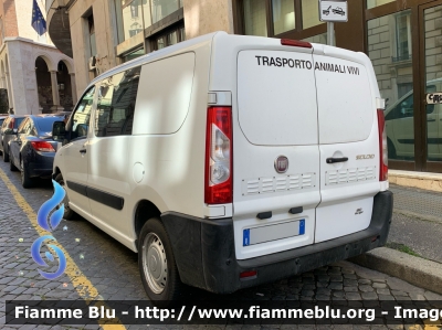 Fiat Scudo IV serie
Carabinieri
Comando Carabinieri Unità per la tutela Forestale, Ambientale e Agroalimentare
Servizio Cites
Trasporto Animali Vivi
Parole chiave: Fiat / Scudo_IVserie