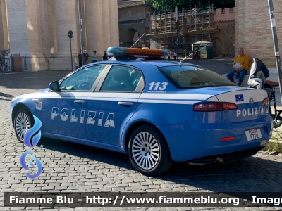 Alfa Romeo 159
Polizia di Stato
Polizia Stradale
Ispettorato di Pubblica Sicurezza presso il Vaticano
POLIZIA F7312
Parole chiave: Alfa-Romeo 159 POLIZIAF7312