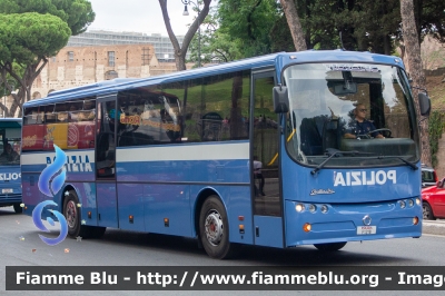 Irisbus DallaVia Tiziano
Polizia di Stato
POLIZIA F1218
Parole chiave: Irisbus DallaVia_Tiziano POLIZIAF1218