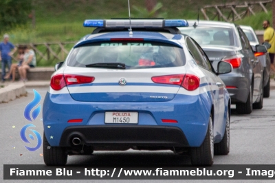 Alfa Romeo Nuova Giulietta restyle
Polizia di Stato
Questura di Roma
Allestita NCT Nuova Carrozeria Torinese
POLIZIA M1450
Parole chiave: Alfa-Romeo Nuova_Giulietta_restyle