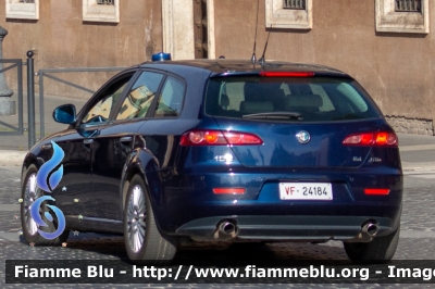 Alfa-Romeo 159 Q4 Sportwagon
Vigili del Fuoco
Comando Provinciale di Roma
VF 24184
Parole chiave: Alfa-Romeo 159_Q4_Sportwagon VF24184