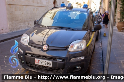 Fiat Nuova Panda 4x4 II serie
Guardia di Finanza
GdiF 999 BN
Parole chiave: Fiat / / / Nuova_Panda_4x4_IIserie / GdiF999BN