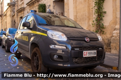 Fiat Nuova Panda 4x4 II serie
Guardia di Finanza
GdiF 999 BN
Parole chiave: Fiat / / / Nuova_Panda_4x4_IIserie / GdiF999BN