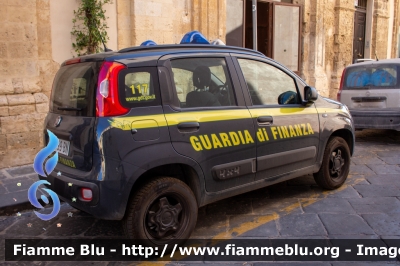 Fiat Nuova Panda 4x4 II serie
Guardia di Finanza
GdiF 999 BN
Parole chiave: Fiat / / / Nuova_Panda_4x4_IIserie / GdiF999BN