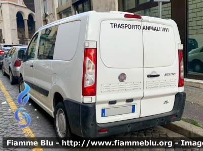 Fiat Scudo IV serie
Carabinieri
Comando Carabinieri Unità per la tutela Forestale, Ambientale e Agroalimentare
Servizio Cites
Trasporto Animali Vivi
Parole chiave: Fiat / / / Scudo_IVserie