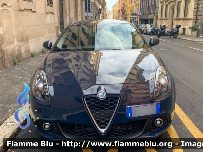 Alfa Romeo Nuova Giulietta restyle 
Carabinieri
Comando Carabinieri Unità per la tutela Forestale, Ambientale e Agroalimentare
Parole chiave: Alfa-Romeo / / / / / / / Nuova_Giulietta_restyle